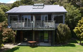 Bay Of Islands Holiday Apartments